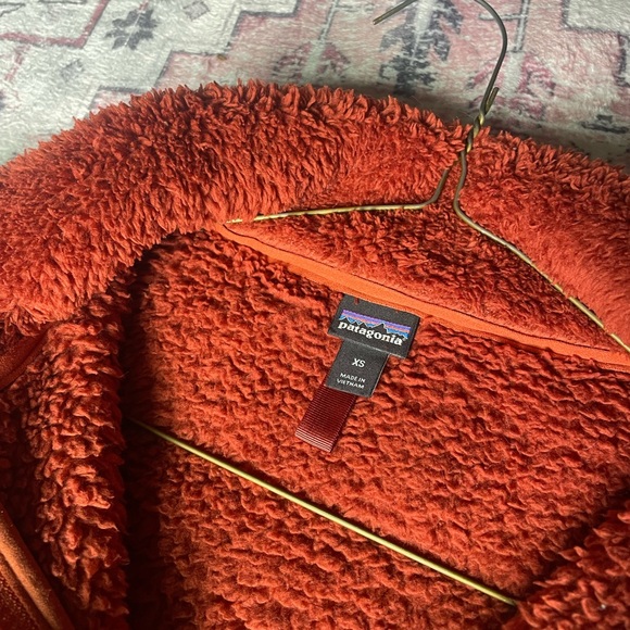 Patagonia Burnt Orange Fleece Quarter-Zip Pullover - Picture 4 of 6